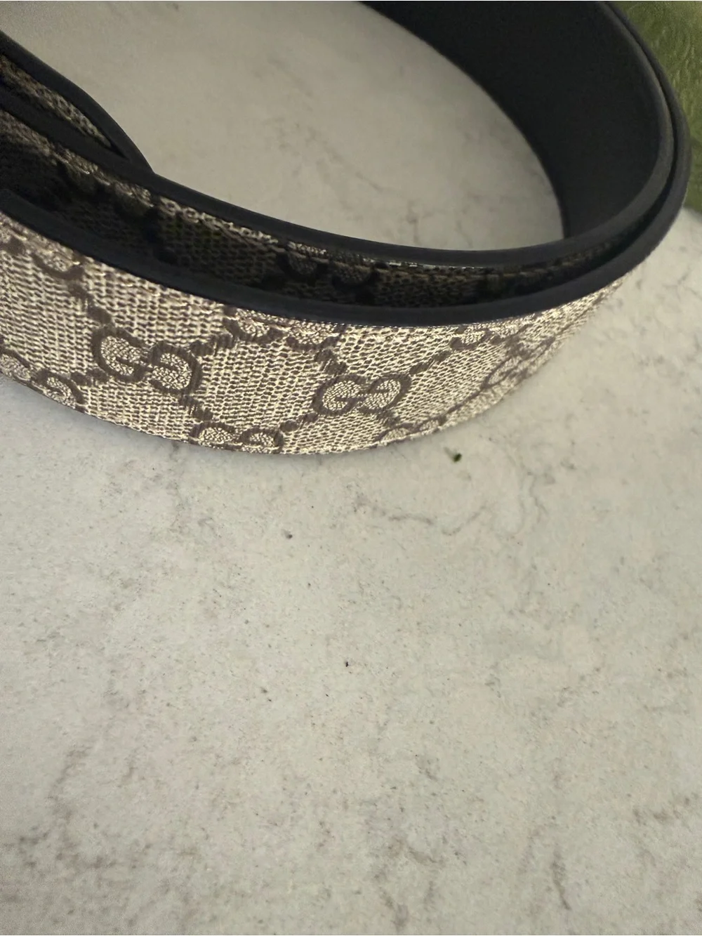 Gucci belt featuring